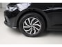Volkswagen Polo 1.0 TSI Life Business Navigatie | Climate Control | Stoelverwarming | Lichtmetalen velgen