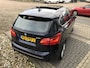 BMW 2-Serie Active Tourer 218i 136PK AUTOM. H.E. : LEER/PANO/HUD NAVI/LED/KEYLESS/2xPDC/ - 2E.EIG - NL AUTO - KM=NAP -