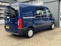 Mercedes-Benz Sprinter 211 2.2 CDI L1H1 DC Rolstoelplaats Invalidevervoer Airco Cruise controle Lift Airco Cruise controle 4-Persoons + 1-rolstoelplek Gordels Telefoonverbinding Apple carplay Euro 6