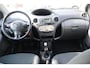 Toyota Yaris 1.0 VVT-i Sol | 5 deurs | Elektrisch pakket | Zie foto's