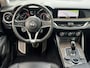 Alfa Romeo Stelvio 2.0 T AWD Super | Leder, Navi, Stoelverw., Climate, Cruise, El. Achterklep | Goed onderhouden | All-season band