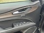 Alfa Romeo Stelvio 2.0 T AWD Super | Leder, Navi, Stoelverw., Climate, Cruise, El. Achterklep | Goed onderhouden | All-season band