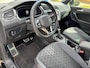 Volkswagen Tiguan 1.5 TSI R-Line | Led | 19"LMV | AURcamera | ACC | 1e eig. | als nieuw!