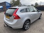 Volvo V60 2.0 T5 240 PK Momentum Leer/Stoelverw/Clima/Navi