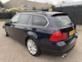 BMW 3-Serie Touring 325i Autom/Tiptr Business Line Navi/Clima