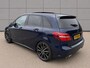 Mercedes-Benz B-klasse 180 Ambition AMG Panorama/Alcantara/Navi/PDC