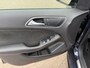 Mercedes-Benz B-klasse 180 Ambition AMG Panorama/Alcantara/Navi/PDC