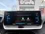 Peugeot e-2008 EV GT 50 kWh -SOH 95.75%-3 FASE-OPEN DAK-KEYLESS-LICHTMETALEN VELGEN-2 TONE LAK-LED-HALF LEDER-DODE HOEK-CAMERA-