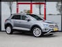 Volkswagen T-Roc 1.5 TSI Style Sport | Virtual Cockpit | Camera | Stoelverwarming | Adaptieve Cruise Control | Climate Control | LED Koplampen | Apple Carplay | Android Auto | Elektrische Kofferklep | Metallic Lak |