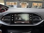 Peugeot 308 Peugeot 308 1.2 Pano! Cruise! Navi! Clima! Trekhaak!
