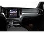 Volvo V60 T6 Plug-in hybrid AWD Plus Dark | Adaptive Cruise Control | 360° Parkeercamera | BLIS | Stoelverwarming | Stuurwielverwarming | Wegklapbare trekhaak | Harman Kardon Premium Audio | Google infotainment