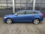 Volvo V60 2.0 T4 190pk Business Sport / R-Design