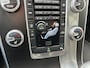 Volvo V60 2.0 T4 190pk Business Sport / R-Design