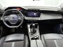 Peugeot 308 SW Active Pack Business 110pk | Navigatie | Climate Control | Cruise Control | Stoelverwarming | Led koplampen | Bluetooth | Half lederen AGR stoelen | Armsteun | Keyless start | Draadloze Apple Carplay / Android Auto | Digitaal instrumentenpaneel | Elektrisch inklapbare spiegels | Automatisch dimlicht | Regensensor | Multifunctioneel lederen stuurwiel |