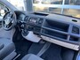 Volkswagen Transporter 2.0 TDI L1H1 140pk Btw en Bpm vrij!! Airco Cruise controle Trekhaak 2500kg trekgewicht Telefoonverbinding Navigatiesysteem Sitebars Parkeersensoren voor en achter 2-Persoons schuifdeur Euro 5