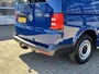 Volkswagen Transporter 2.0 TDI L1H1 140pk Btw en Bpm vrij!! Airco Cruise controle Trekhaak 2500kg trekgewicht Telefoonverbinding Navigatiesysteem Sitebars Parkeersensoren voor en achter 2-Persoons schuifdeur Euro 5