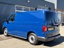 Volkswagen Transporter 2.0 TDI L1H1 140pk Btw en Bpm vrij!! Airco Cruise controle Trekhaak 2500kg trekgewicht Telefoonverbinding Navigatiesysteem Sitebars Parkeersensoren voor en achter 2-Persoons schuifdeur Euro 5