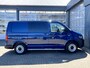 Volkswagen Transporter 2.0 TDI L1H1 140pk Btw en Bpm vrij!! Airco Cruise controle Trekhaak 2500kg trekgewicht Telefoonverbinding Navigatiesysteem Sitebars Parkeersensoren voor en achter 2-Persoons schuifdeur Euro 5