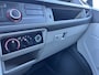 Volkswagen Transporter 2.0 TDI L1H1 140pk Btw en Bpm vrij!! Airco Cruise controle Trekhaak 2500kg trekgewicht Telefoonverbinding Navigatiesysteem Sitebars Parkeersensoren voor en achter 2-Persoons schuifdeur Euro 5