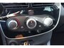 Renault Clio 0.9 TCe Eco2 Limited Airco/Cruise control/Parkeersensoren achter/Navigatie/Radio/16'' Licht metaal