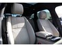 Land Rover Range Rover Velar 2.0 P400e R-Dynamic Dealeronderhouden/Panoramadak/Elektrische stoelen met geheugen/360° Camera/Apple carplay/Meridian audio/Cruise control/Climate control/Elektrische achterklep/DAB