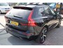 Volvo XC60 2.0 T6 Plug-in hybrid AWD + Dark/Panoramadak/Stoelverwarming v+a/Stuurverwarming/Harman kardon/Achteruitrijcamera/Afneembare trekhaak/Elektrische stoelen met geheugen/Adaptieve cruis control/Lane assist