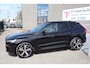 Volvo XC60 2.0 T6 Plug-in hybrid AWD + Dark/Panoramadak/Stoelverwarming v+a/Stuurverwarming/Harman kardon/Achteruitrijcamera/Afneembare trekhaak/Elektrische stoelen met geheugen/Adaptieve cruis control/Lane assist