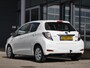 Toyota Yaris 1.5 Full Hybrid Aspiration | Trekhaak voor fietsendrager | Achteruitrijcamera | Climate control | Navigatie | 5 deurs  | Elektrische ramen voor