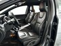 Volvo XC60 T5 FWD R-Design | Park assist | Stoelverwarming | Elektrische stoelen | Cruise control