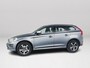 Volvo XC60 T5 FWD R-Design | Park assist | Stoelverwarming | Elektrische stoelen | Cruise control
