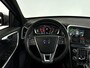 Volvo XC60 T5 FWD R-Design | Park assist | Stoelverwarming | Elektrische stoelen | Cruise control