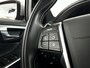 Volvo XC60 T5 FWD R-Design | Park assist | Stoelverwarming | Elektrische stoelen | Cruise control