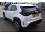 Toyota Yaris Cross 1.5 HYBRID EXECUTIVE NAPPA-LEDER JBL BLIND-SPOT KEYLESS STOELVERW. APPLE/ANDROID LM-VELGEN+4S 1e EIGENAAR DEALERONDERHOUDEN