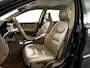 Volvo V70 2.4 Edition II AUT. | Stoelverwarming | | Cruise control | Dealer onderhouden