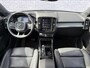 Volvo XC40 Plug-in Hybrid T5 Inscription | Panoramadak | Harman Kardon audio | Lederen bekleding | 21" velgen | Elektrische stoelverstelling | Stoelverwarming voor + achter | Keyless | Actieve LED koplampen | Getint glas | Stuurverwarming |