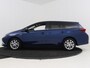 Toyota Auris Touring Sports 1.8 Hybrid Executive I Cruisecontrol I Inklapbare spiegels I Stoelverwarming I Park-assist