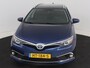 Toyota Auris Touring Sports 1.8 Hybrid Executive I Cruisecontrol I Inklapbare spiegels I Stoelverwarming I Park-assist