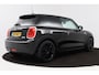 MINI Cooper Mini 1.5 Business (NAVIGATIE, CRUISE, PARKEERSENSOREN, STUURBEDIENING)