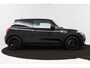 MINI Cooper Mini 1.5 Business (NAVIGATIE, CRUISE, PARKEERSENSOREN, STUURBEDIENING)
