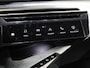 Peugeot e-5008 SUV Allure Avantage 73 kWh 205PK | 1ste eigenaar | ACCURAPPORT 97% | AppleCarplay/AndroidAuto | Stoel/StuurVerwarming | Rondomzicht camera | LED | Keyless | Navigatie | Adaptieve Cruise Control | 7-zits | Warmtepomp | Privacy Glass | Isofix | Parkeersensoren |