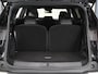 Peugeot e-5008 SUV Allure Avantage 73 kWh 205PK | 1ste eigenaar | ACCURAPPORT 97% | AppleCarplay/AndroidAuto | Stoel/StuurVerwarming | Rondomzicht camera | LED | Keyless | Navigatie | Adaptieve Cruise Control | 7-zits | Warmtepomp | Privacy Glass | Isofix | Parkeersensoren |