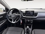 Kia Stonic 1.0 T-GDi MHEV DynamicLine Eerste eigenaar | Applecarplay | PDC | Trekhaak | Dealer onderhouden |