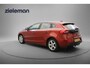 Volvo V40 1.6 D2 Momentum - Navi, Cruise, Half Leer, Trekhaak