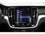 Volvo V60 2.0 B3 Momentum Advantage - Digitaal Cockpit, Carplay, Adaptive Cruise, Camera