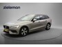 Volvo V60 2.0 B3 Momentum Advantage - Digitaal Cockpit, Carplay, Adaptive Cruise, Camera
