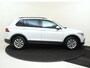 Volkswagen Tiguan 1.4 TSI eHybrid Life | SoH 89% | Trekhaak | Navigatie | Achteruitrijcamera | Adaptieve cruise control | Elektrische achterklep | Digital cockpit Pro | CarPlay |