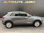 Volkswagen T-Roc 1.5 TSI Life Business Automaat Carplay Camera Sensoren