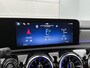 Mercedes-Benz A-klasse 180 Business Solution AMG | AMG Line Plus pakket | Panoramaschuifdak | Augmented Reality Navigation | MBUX interieurassistent | 360° camera | Voorstoelen met memory | Head-up display |