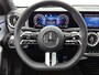 Mercedes-Benz A-klasse 180 Business Solution AMG | AMG Line Plus pakket | Panoramaschuifdak | Augmented Reality Navigation | MBUX interieurassistent | 360° camera | Voorstoelen met memory | Head-up display |