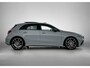 Mercedes-Benz A-klasse 180 Business Solution AMG | AMG Line Plus pakket | Panoramaschuifdak | Augmented Reality Navigation | MBUX interieurassistent | 360° camera | Voorstoelen met memory | Head-up display |
